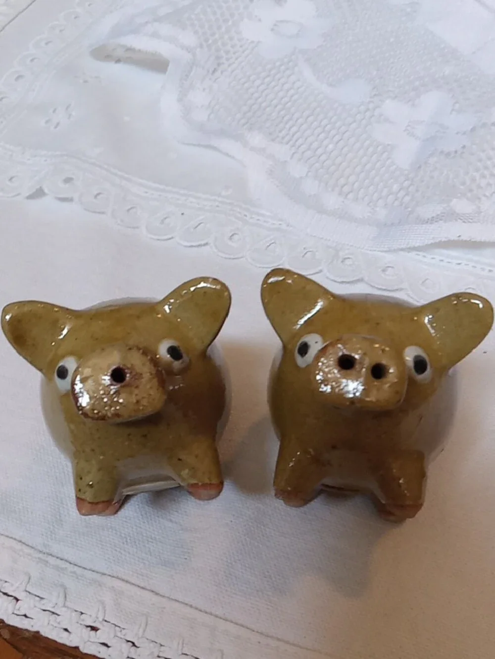 Pig Salt & Pepper Shakers